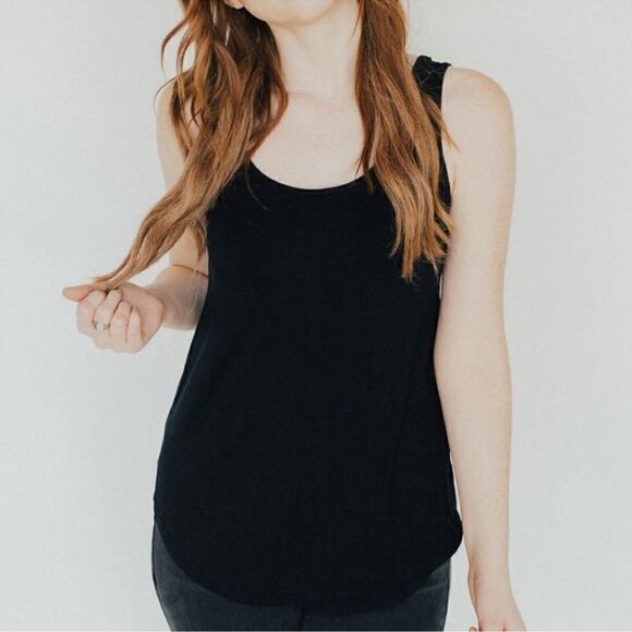 Carly Jean Los Angeles CJ's Favorite Tank in Black Small - Picture 1 of 6